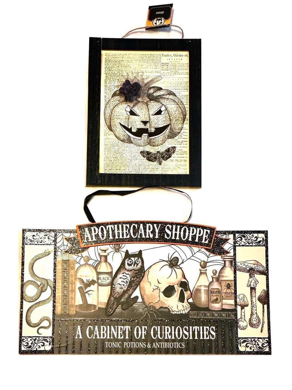 5/$$15💥 2pcs Halloween Wall Decor plywood Bundle Lot Seasonal Vintage Look